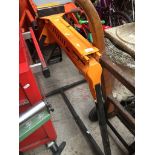 A Triton SuperJaws clamping system. Catalogue only, live bidding available via our webiste. If you