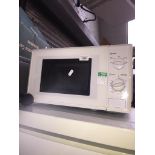 A microwave Catalogue only, live bidding available via our webiste. If you require P&P please read