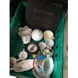 Green crate of pottery etc. Catalogue only, live bidding available via our webiste. If you require