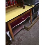 A formica top table, three bedroom chairs and two stools. Catalogue only, live bidding available via