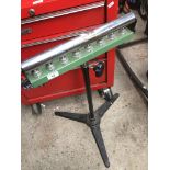 Roxen ball roller support stand. Catalogue only, live bidding available via our webiste. If you
