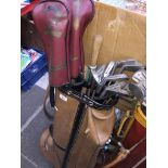 A set of golf clubs with bag Catalogue only, live bidding available via our webiste. If you