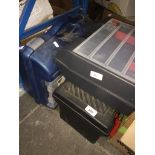 3 toolboxes with few contents. Catalogue only, live bidding available via our webiste. If you