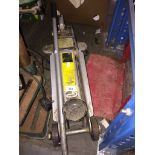 A trolley jack Catalogue only, live bidding available via our webiste. If you require P&P please