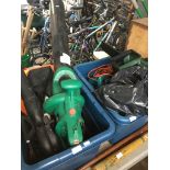 2 boxes of garden electrical items, chainsaw, blower, vac blower, hedge cutter, etc The-saleroom.com