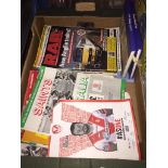 A box of Rugby league and railway magazines. Catalogue only, live bidding available via our website,