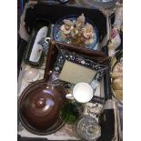 Box with photo frames, ornaments etc. Catalogue only, live bidding available via our website, if you