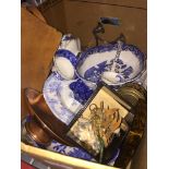 A box of pottery, a leather handbag, lacquered box, etc. Catalogue only, live bidding available