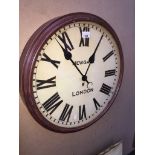 Circular battery clock Catalogue only, live bidding available via our website, if you require P&P