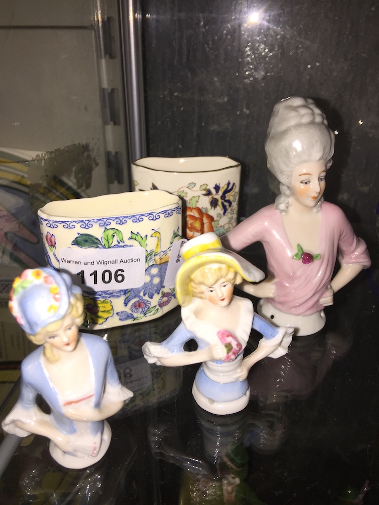 Two Masons small pots and three porcelain pin cushion dolls Catalogue only, live bidding available