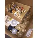 Large box of glass etc. and with Hummel figures Please note, lots 1-1000 are not available for