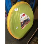 A pop-up family sunshade. Please note, lots 1-1000 are not available for live bidding on the-