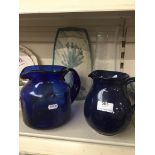 Glass and ceramic vases Please note, lots 1-1000 are not available for live bidding on the-