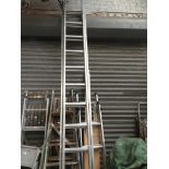 Aluminium extension ladders Please note, lots 1-1000 are not available for live bidding on the-