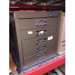 A small Bisley 5 drawer office filing cabinet. Please note, lots 1-1000 are not available for live