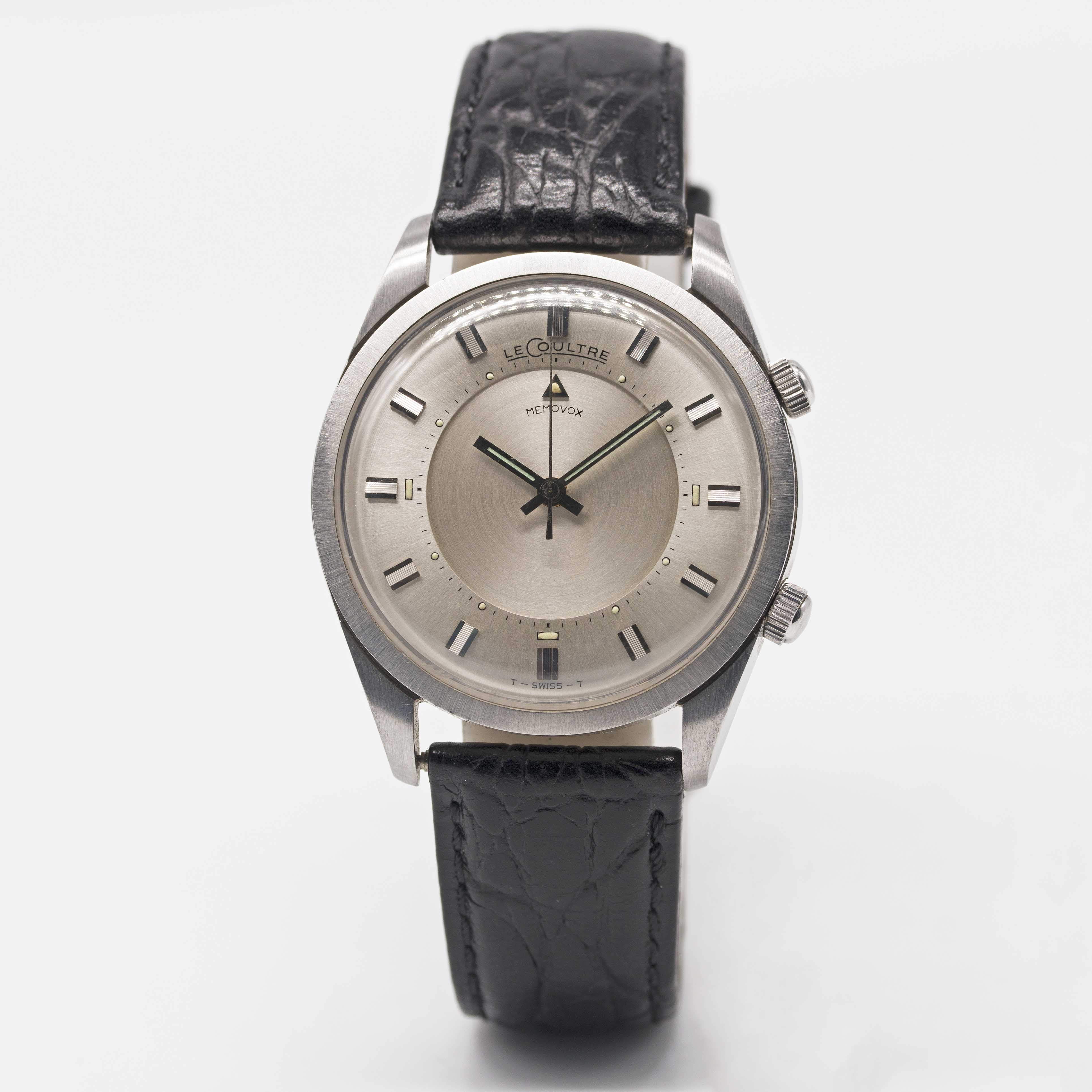 A GENTLEMAN'S STAINLESS STEEL LECOULTRE MEMOVOX ALARM WRIST WATCH CIRCA 1960s Movement: Manual wind, - Image 2 of 7