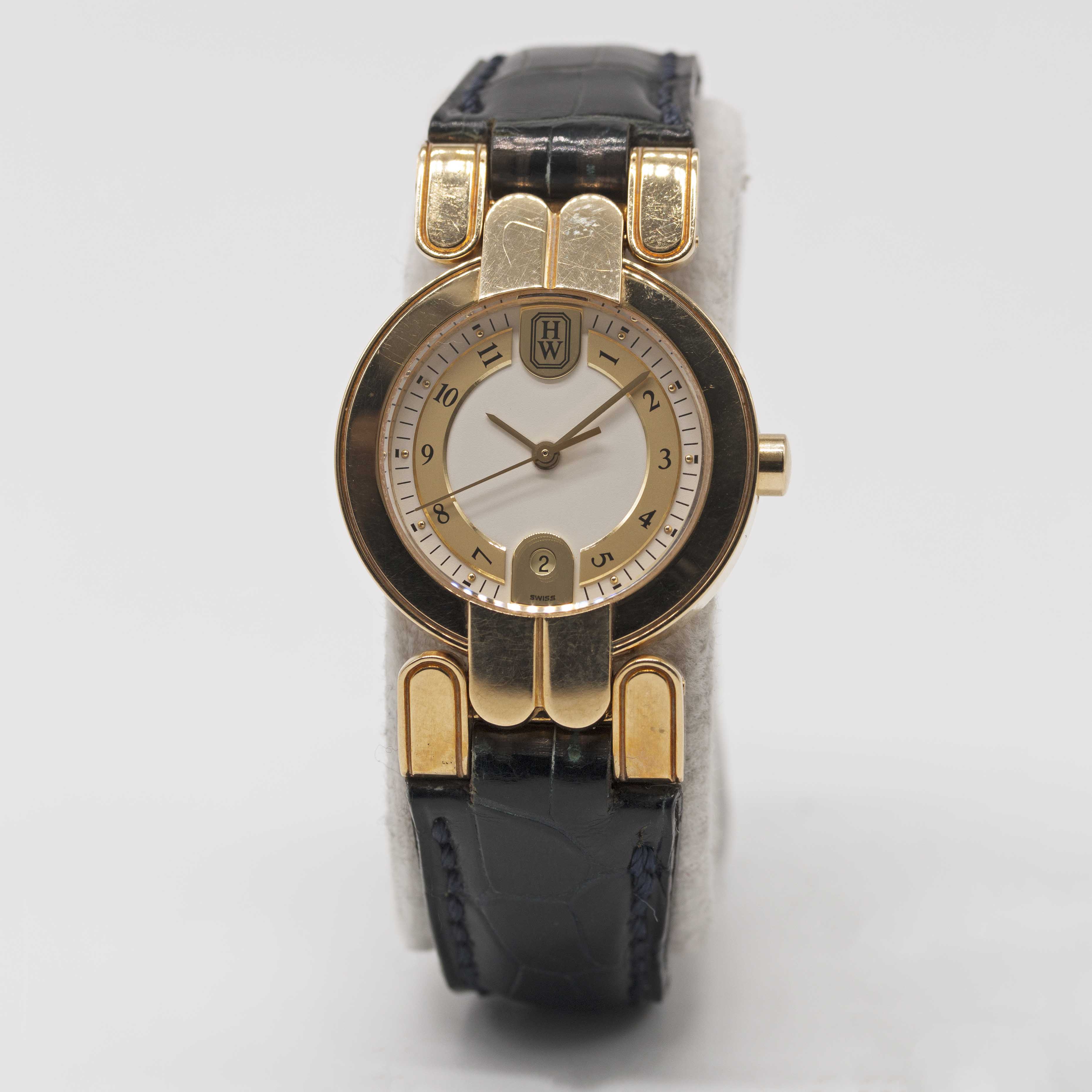 A LADIES 18K SOLID GOLD HARRY WINSTON WRIST WATCH CIRCA 1990s Movement: Quartz. Case: Diameter - Image 2 of 7