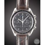 A GENTLEMAN'S STAINLESS STEEL OMEGA SPEEDMASTER PROFESSIONAL MOONPHASE CHRONOGRAPH WRIST WATCH CIRCA