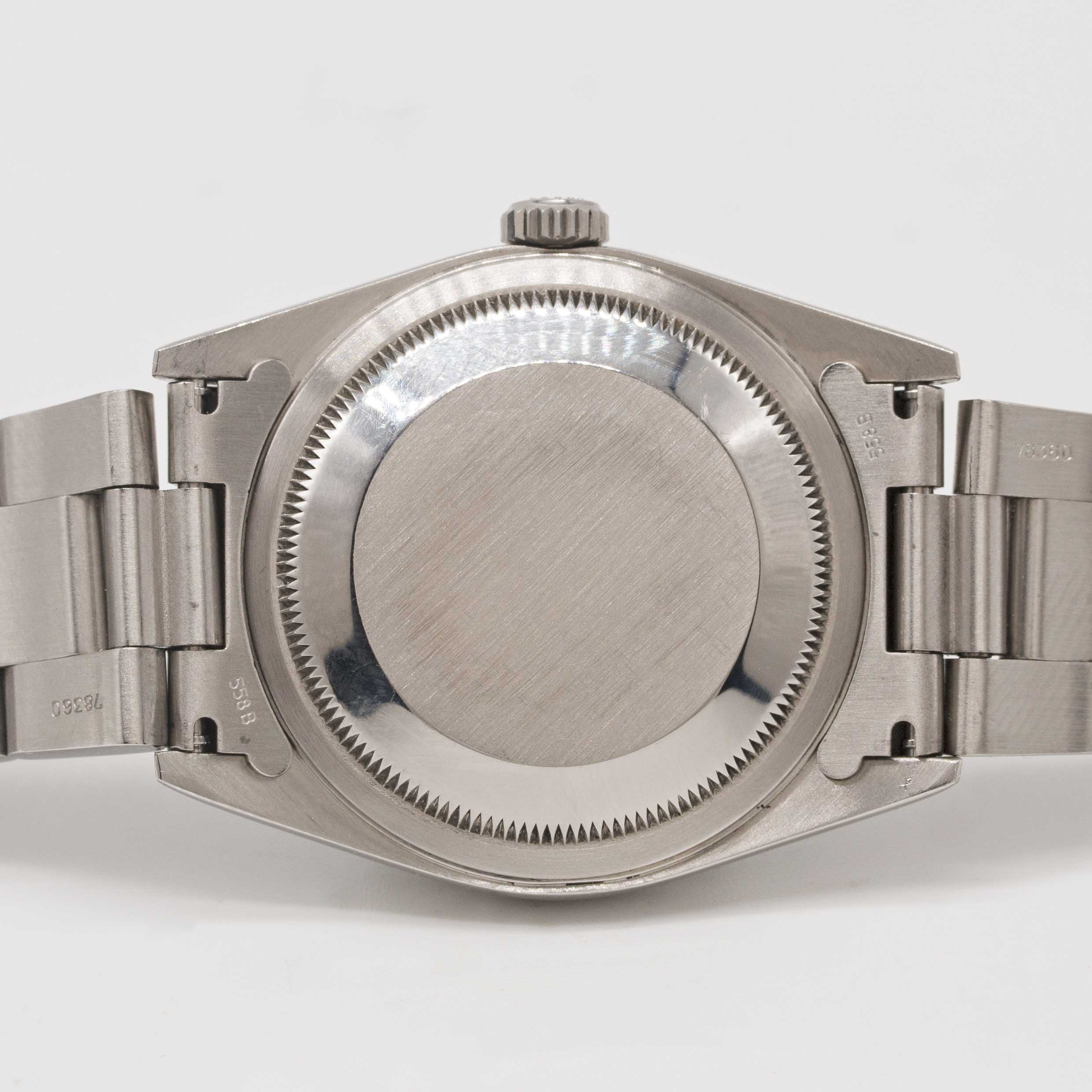 A GENTLEMAN'S STAINLESS STEEL ROLEX OYSTER PERPETUAL DATEJUST BRACELET WATCH CIRCA 2005, REF. - Image 6 of 7