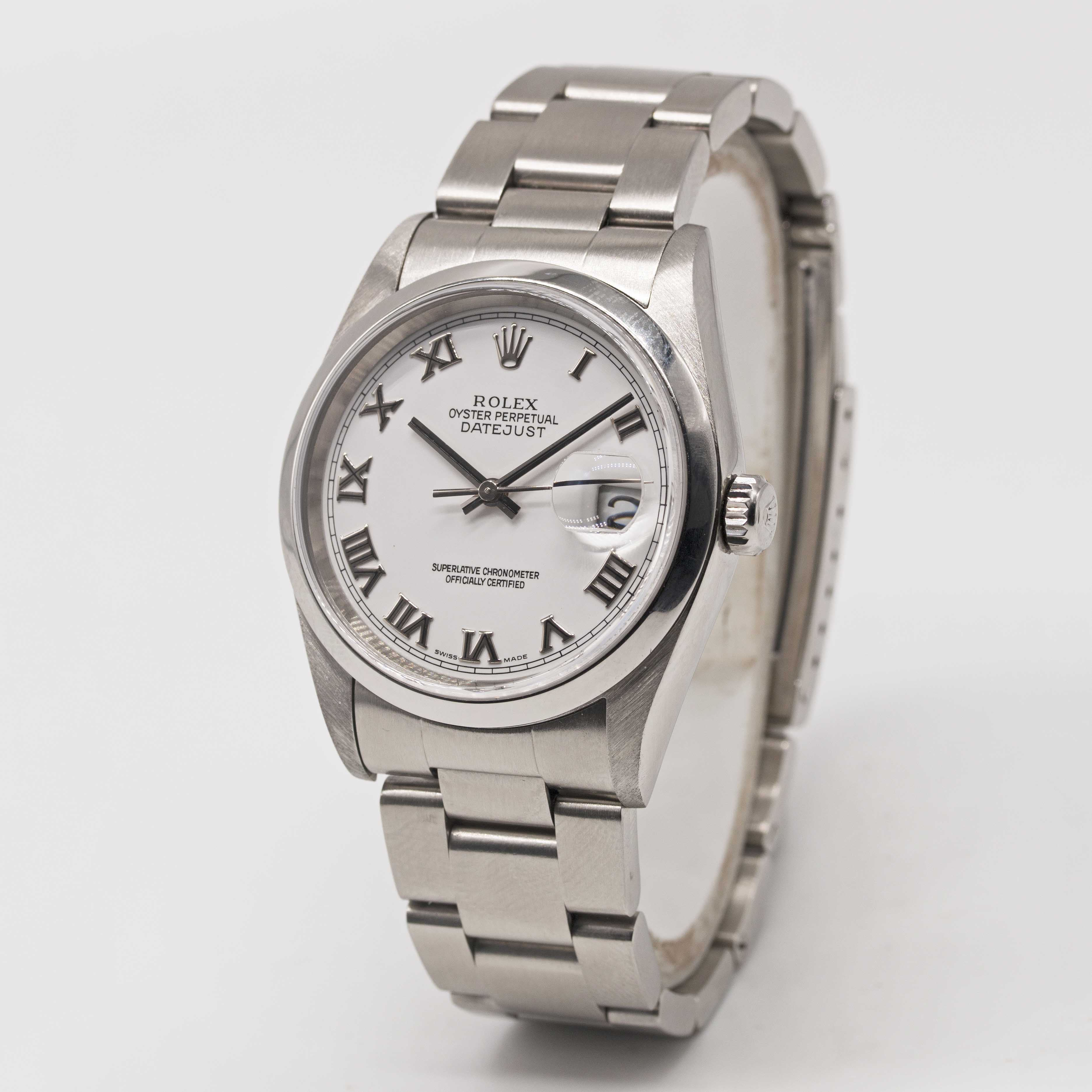 A GENTLEMAN'S STAINLESS STEEL ROLEX OYSTER PERPETUAL DATEJUST BRACELET WATCH CIRCA 2005, REF. - Image 3 of 7