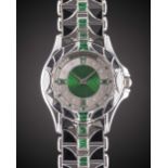 A GENTLEMAN'S SIZE 18K SOLID WHITE GOLD, EMERALD & ONYX MAUBOUSSIN AUTOMATIC BRACELET WATCH CIRCA