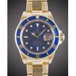 A RARE GENTLEMAN'S 18K SOLID YELLOW GOLD ROLEX OYSTER PERPETUAL DATE SUBMARINER BRACELET WATCH CIRCA