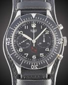 A GENTLEMAN'S STAINLESS STEEL GERMAN MILITARY HEUER "BUND" FLYBACK CHRONOGRAPH WRIST WATCH CIRCA