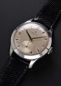 A RARE GENTLEMAN'S STAINLESS STEEL ZENITH 135 CHRONOMETRE WRIST WATCH CIRCA 1950s Movement: 19J,