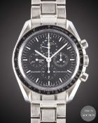 A GENTLEMAN'S STAINLESS STEEL OMEGA SPEEDMASTER PROFESSIONAL MOONPHASE CHRONOGRAPH BRACELET WATCH