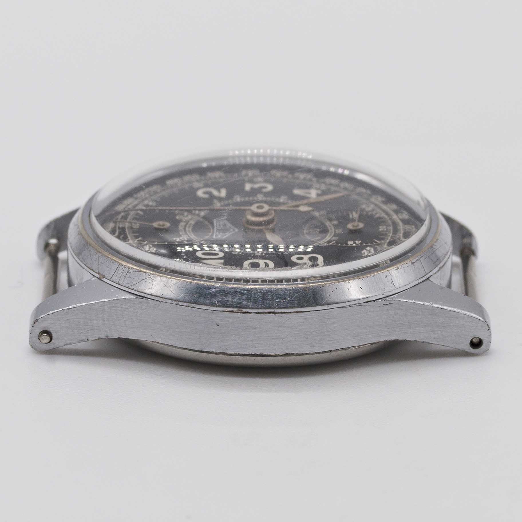 A GENTLEMAN'S HEUER "UP & DOWN" PILOTS CHRONOGRAPH WRIST WATCH CIRCA 1940, WITH GLOSS BLACK GILT - Image 8 of 8