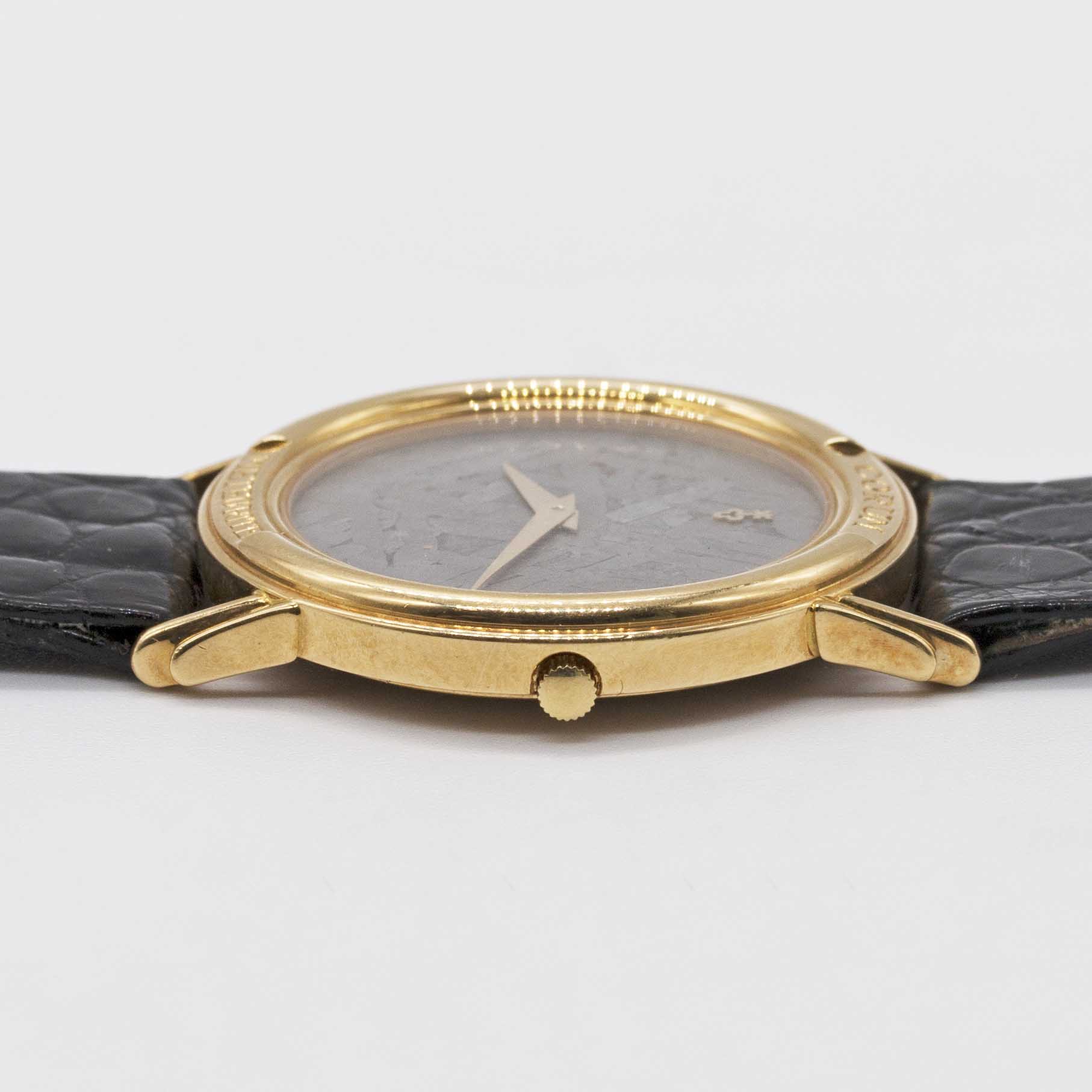 AN 18K SOLID YELLOW GOLD CORUM METEORITE WRIST WATCH CIRCA 1990s, REF. 50450-56 WITH "METEORITE DIAL - Image 7 of 8