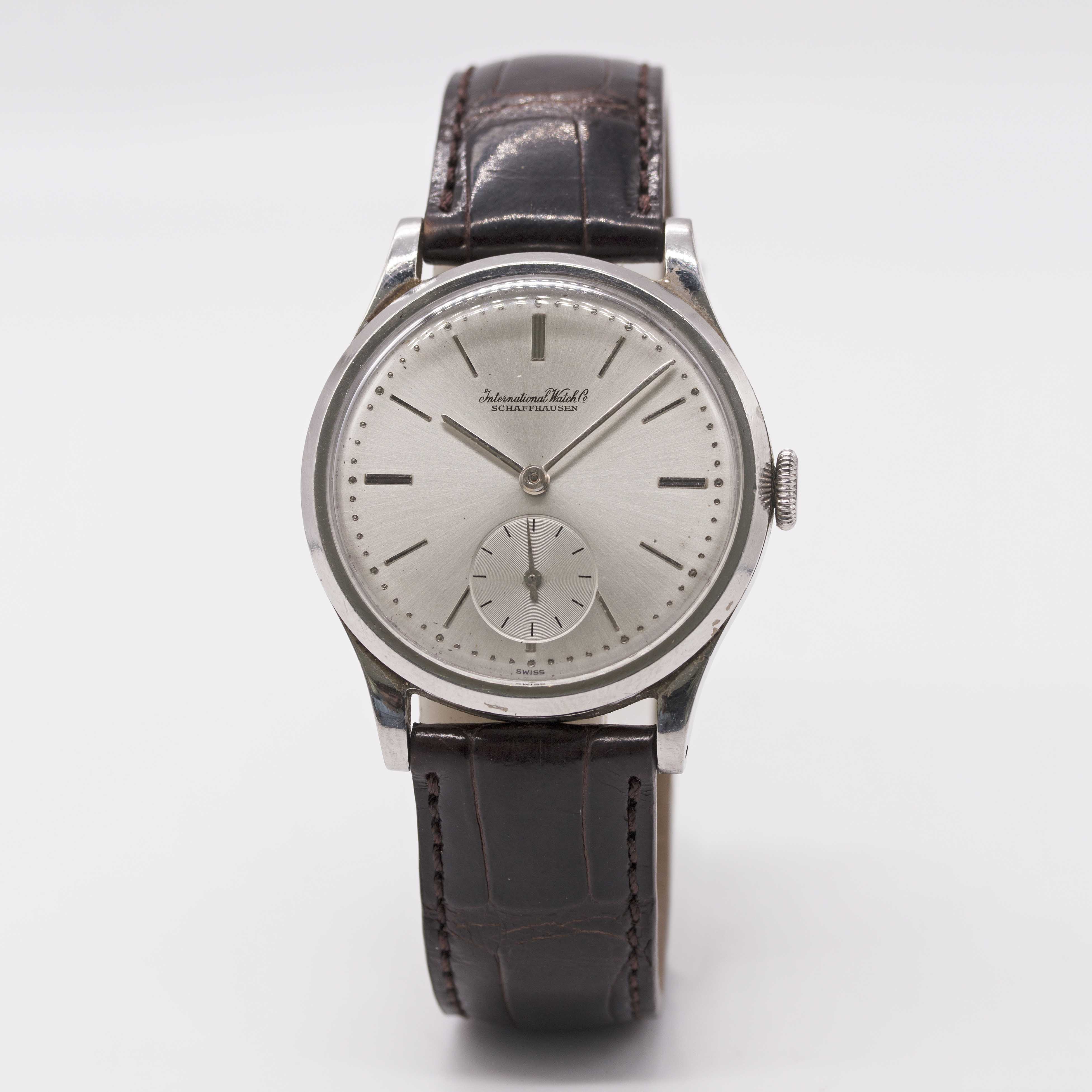 A GENTLEMAN'S STAINLESS STEEL IWC SCHAFFHAUSEN WRIST WATCH CIRCA 1960s Movement: Manual wind, cal. - Image 2 of 8