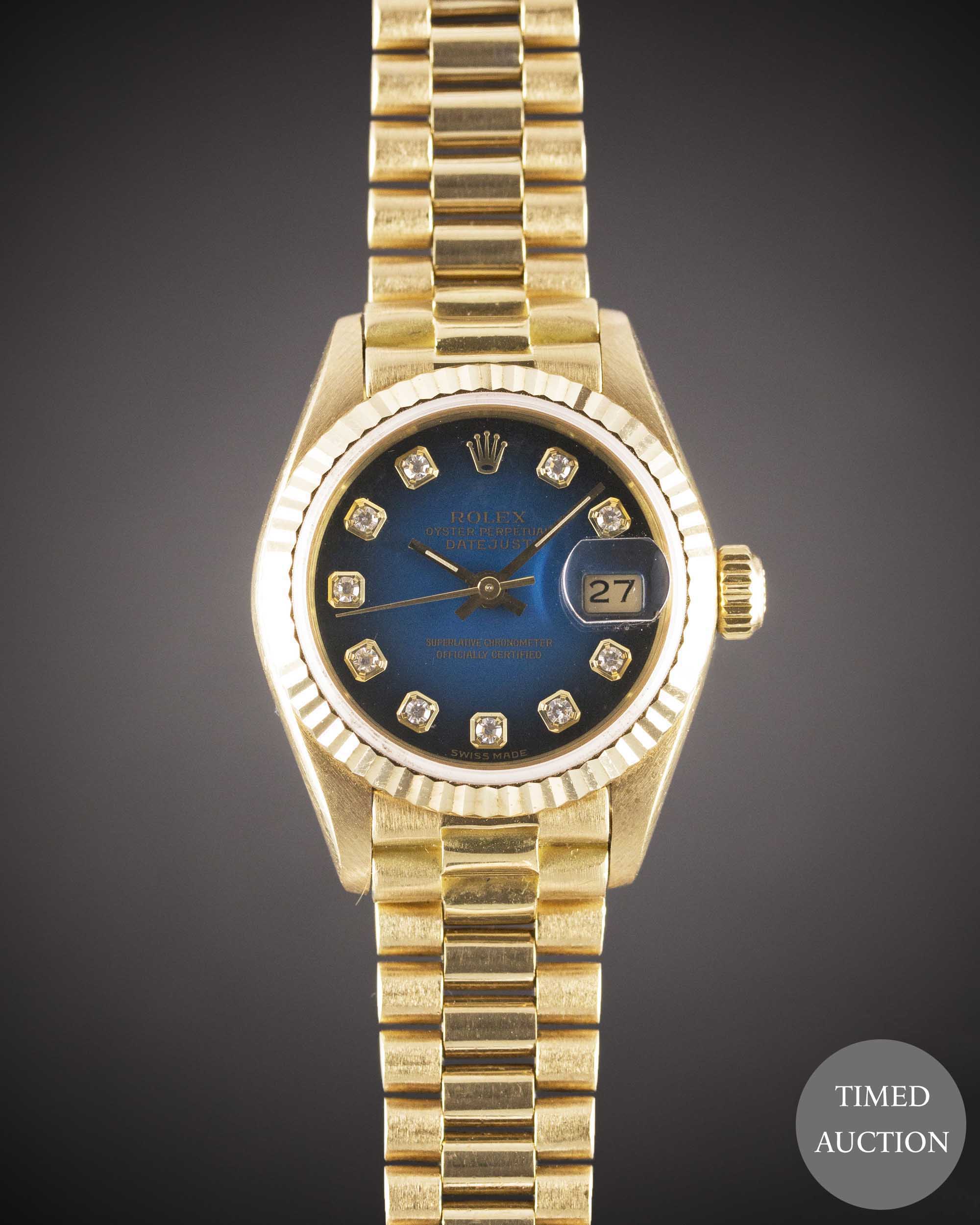 A LADIES 18K SOLID GOLD ROLEX OYSTER PERPETUAL DATEJUST BRACELET WATCH CIRCA 1985, REF. 69178 WITH