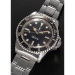 A GENTLEMAN'S STAINLESS STEEL ROLEX OYSTER PERPETUAL SUBMARINER BRACELET WATCH CIRCA 1970/71, REF.