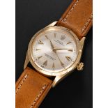 A GENTLEMAN'S 18K SOLID GOLD ROLEX OYSTER PERPETUAL WRIST WATCH CIRCA 1963, REF. 1026 WITH "