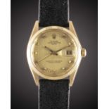 A GENTLEMAN'S 18K SOLID YELLOW GOLD ROLEX OYSTER PERPETUAL DATE WRIST WATCH CIRCA 1974, REF. 1503