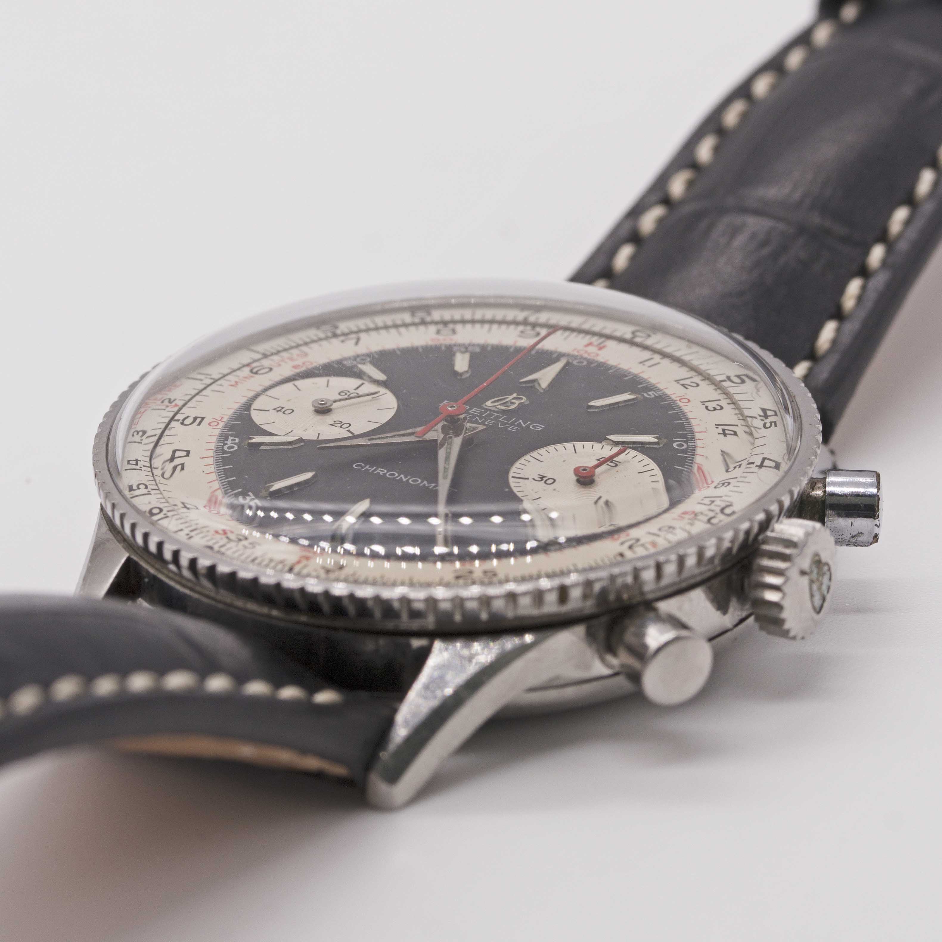 A GENTLEMAN'S STAINLESS STEEL BREITLING CHRONOMAT CHRONOGRAPH WRIST WATCH CIRCA 1963, REF. 808 - Image 3 of 10