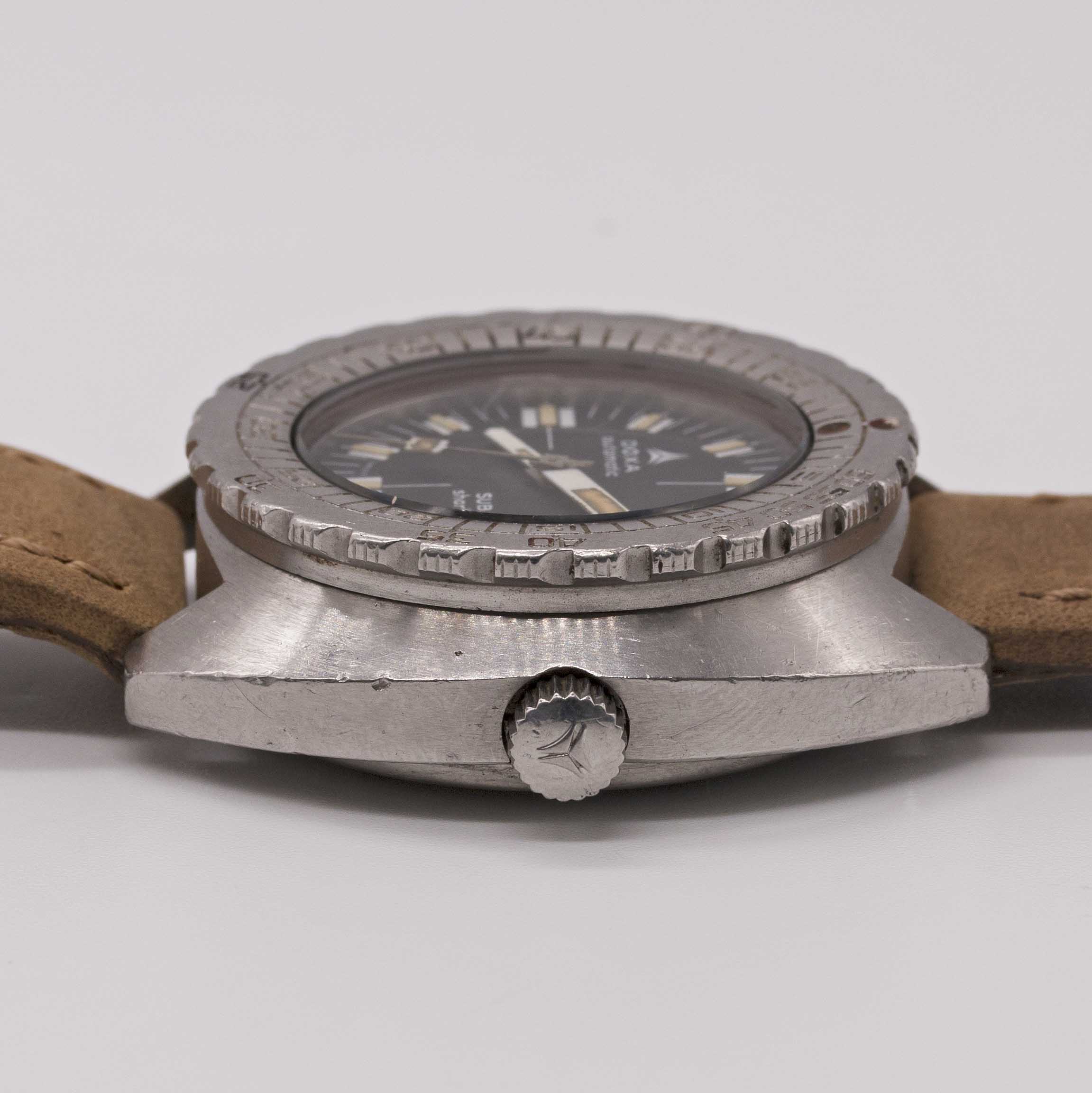 A GENTLEMAN'S STAINLESS STEEL DOXA SUB 300T SHARKHUNTER DIVERS WRIST WATCH CIRCA 1970s, REF. 58098- - Image 8 of 9