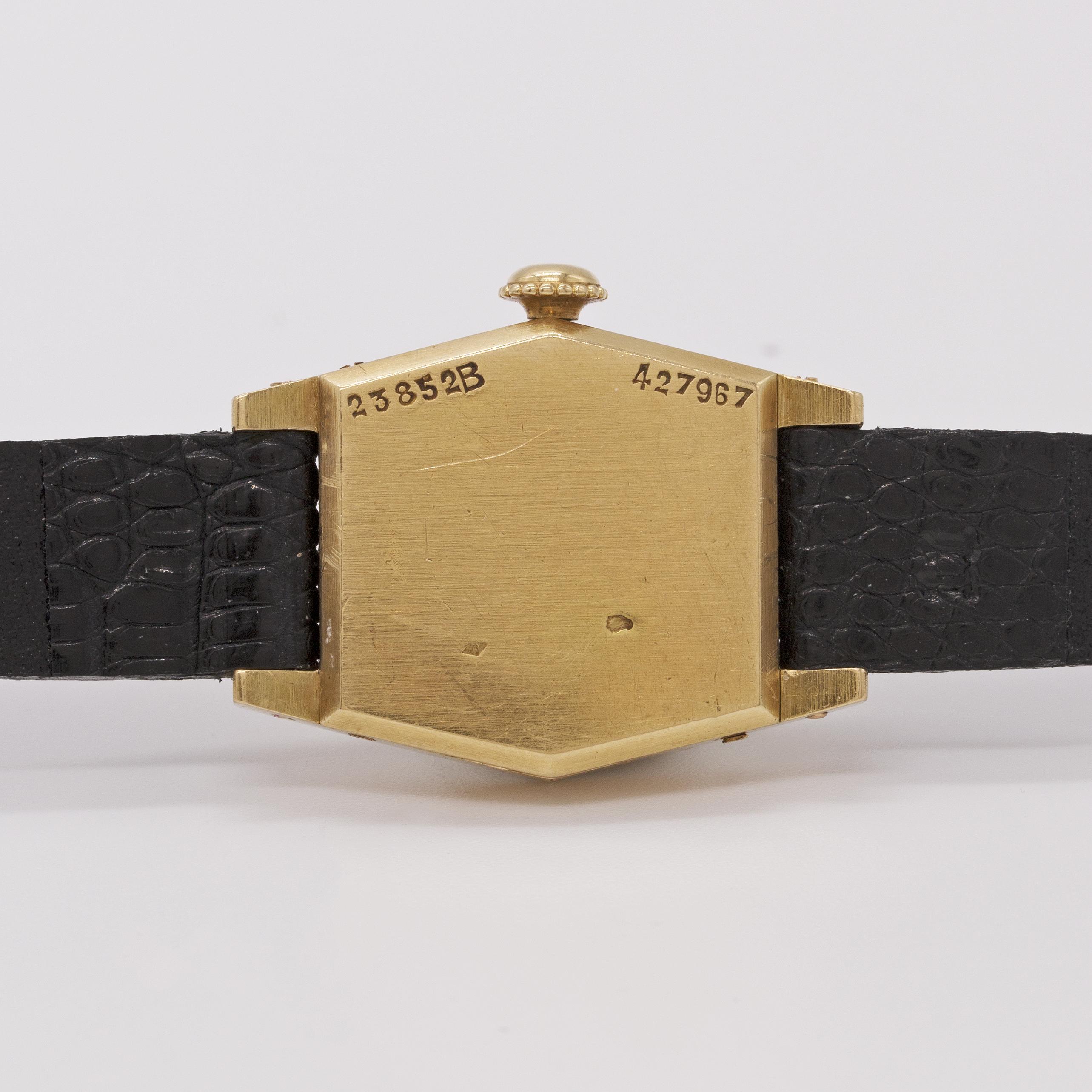 A RARE LADIES 18K SOLID GOLD CARTIER FRANCE WRIST WATCH CIRCA 1940 - Image 5 of 9