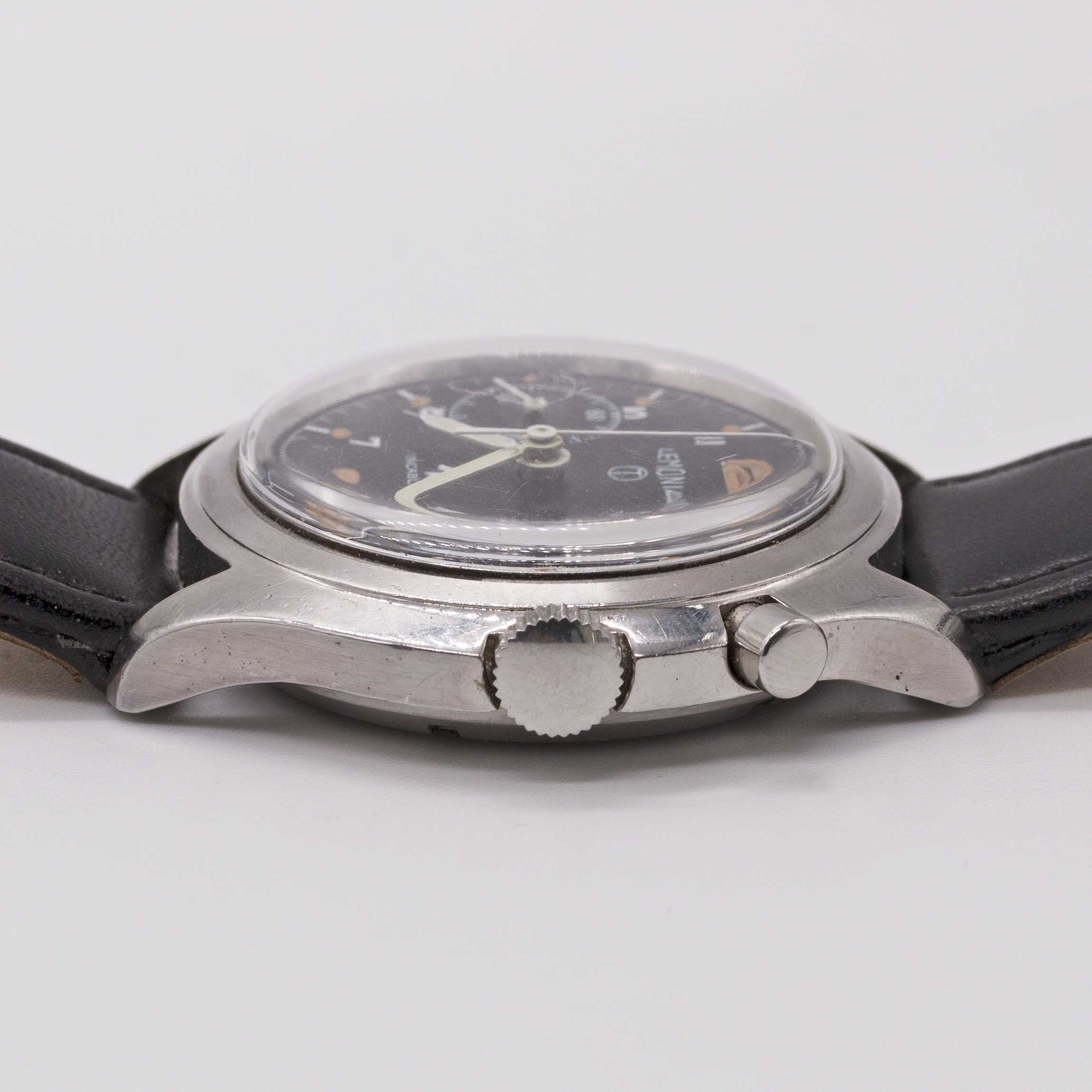 A GENTLEMAN'S STAINLESS STEEL BRITISH MILITARY LEMANIA SINGLE BUTTON ROYAL NAVY CHRONOGRAPH WRIST - Image 8 of 9