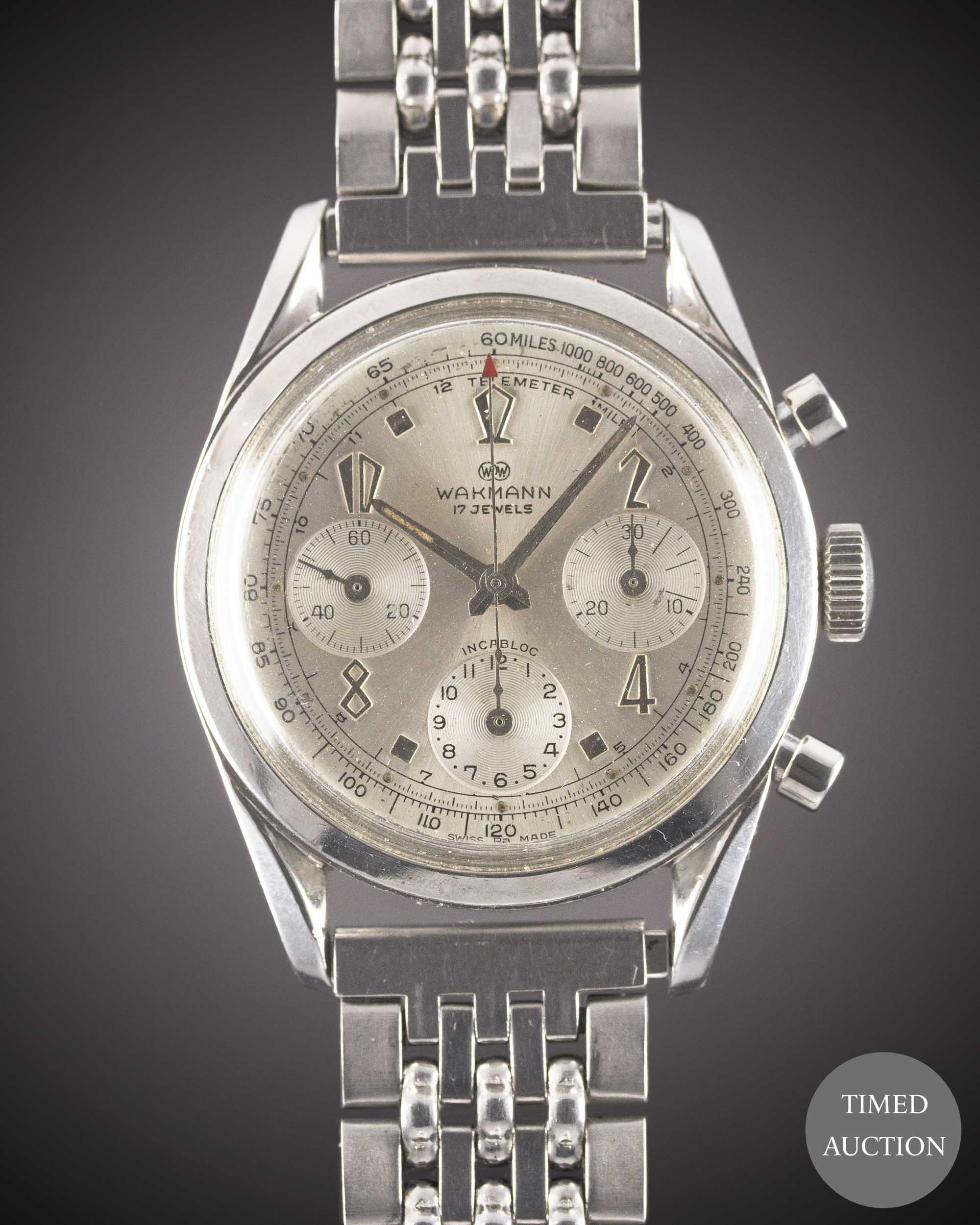 A GENTLEMAN'S STAINLESS STEEL WAKMANN CHRONOGRAPH BRACELET WATCH CIRCA 1960s, WITH "TWISTED"