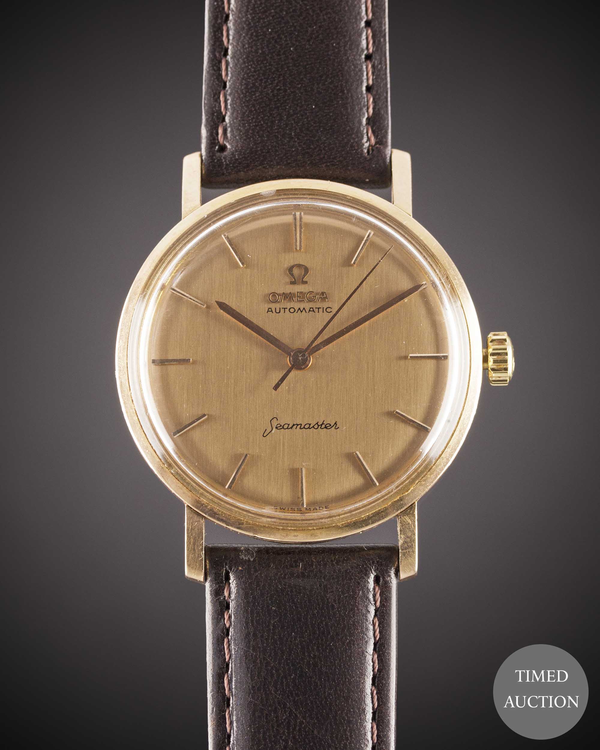 A GENTLEMAN'S 18K SOLID ROSE GOLD OMEGA SEAMASTER AUTOMATIC WRIST WATCH CIRCA 1960s, WITH BRUSHED