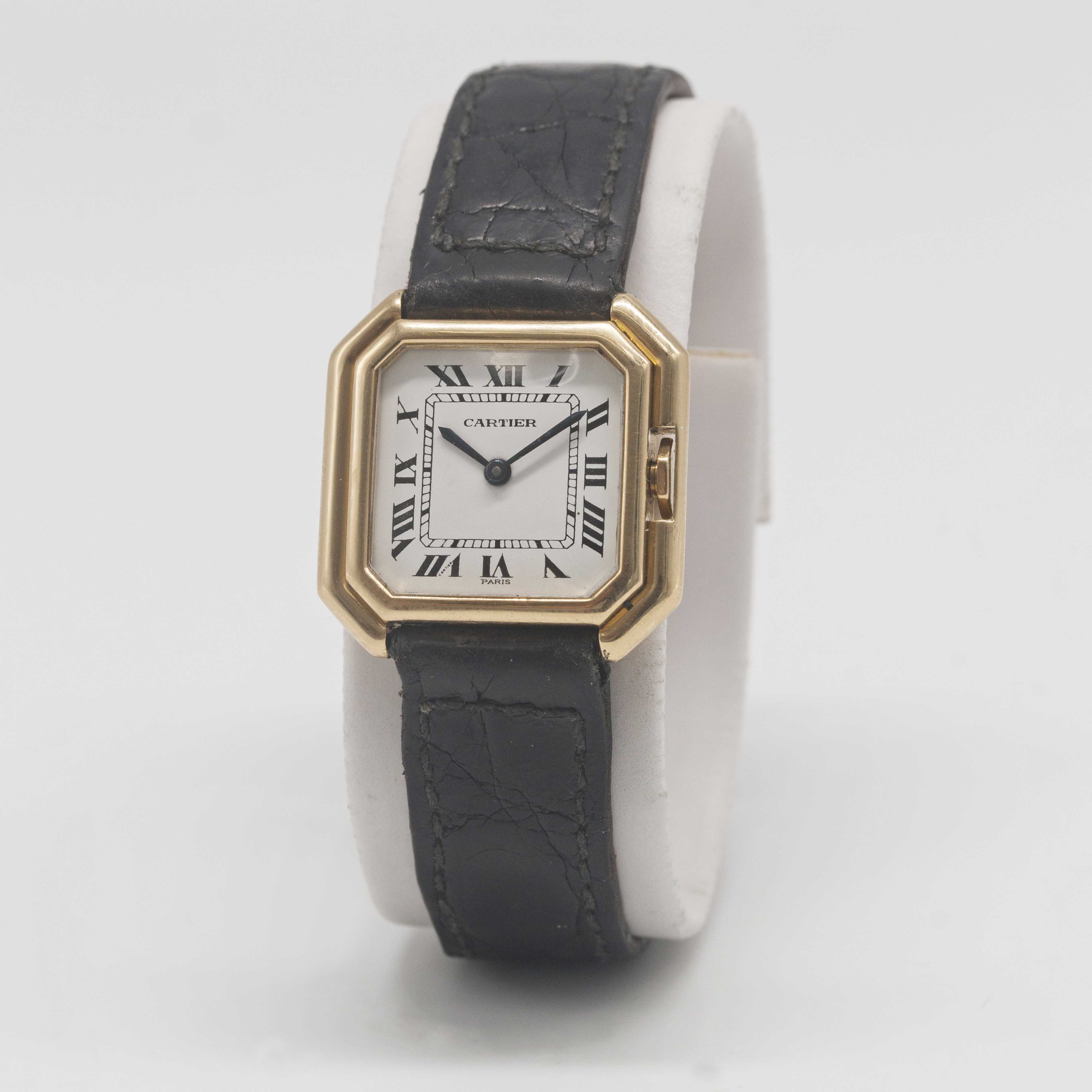 A LADIES 18K SOLID GOLD CARTIER CEINTURE WRIST WATCH CIRCA 1980 Movement: 17J, manual wind, cal. - Image 3 of 11