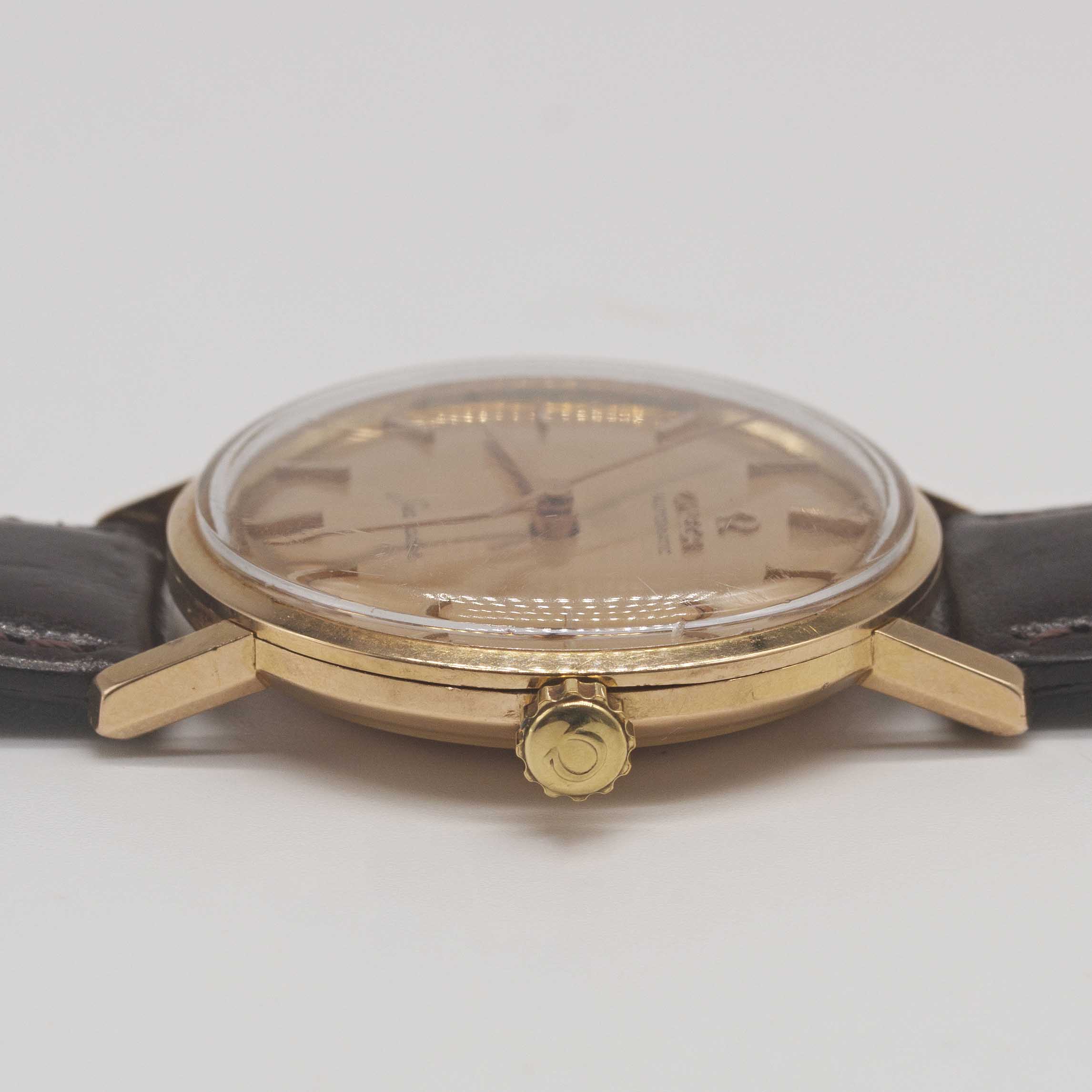 A GENTLEMAN'S 18K SOLID ROSE GOLD OMEGA SEAMASTER AUTOMATIC WRIST WATCH CIRCA 1960s, WITH BRUSHED - Image 6 of 7