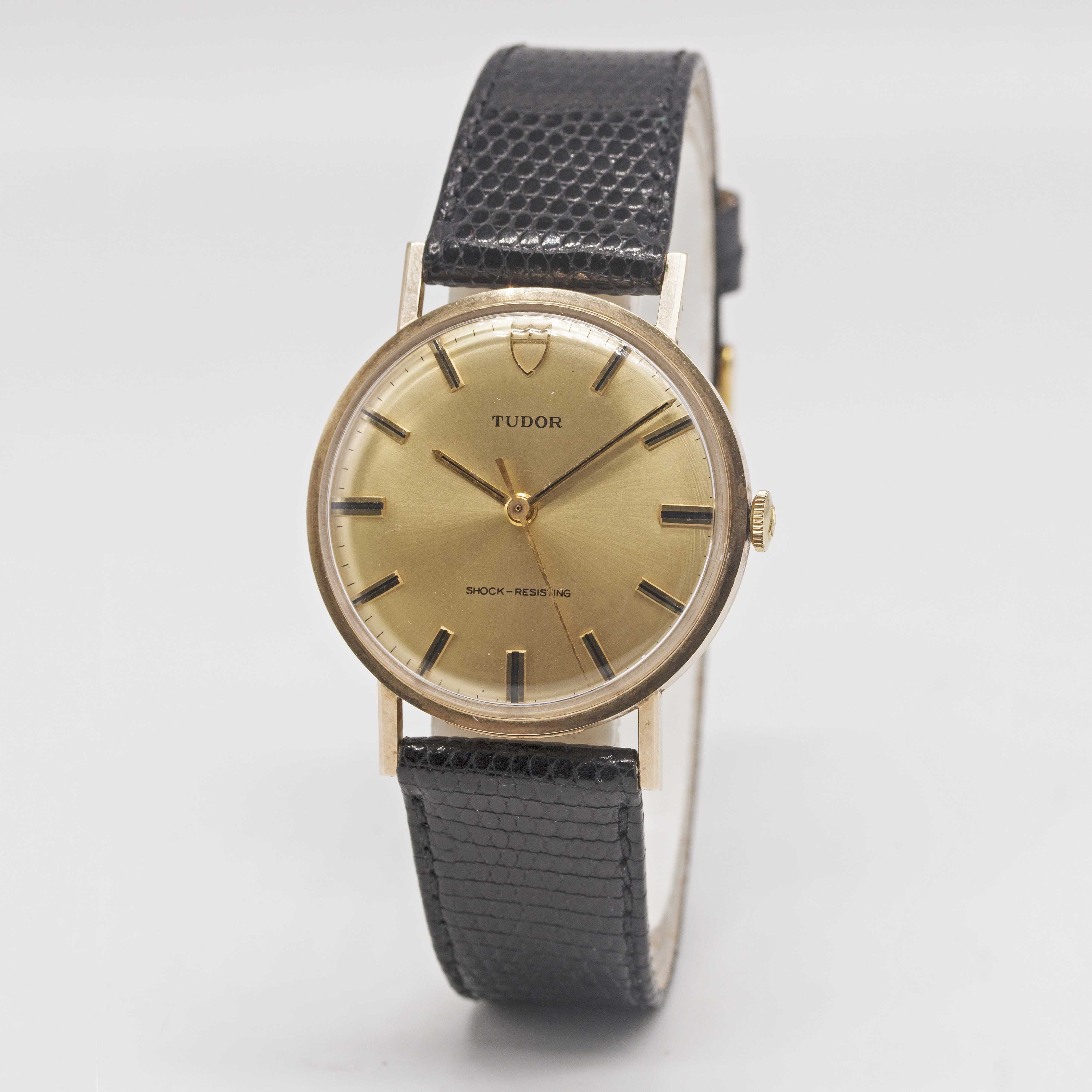 A GENTLEMAN'S 9CT SOLID GOLD ROLEX TUDOR SHOCK RESISTING WRIST WATCH CIRCA 1969, WITH CHAMPAGNE - Image 3 of 10