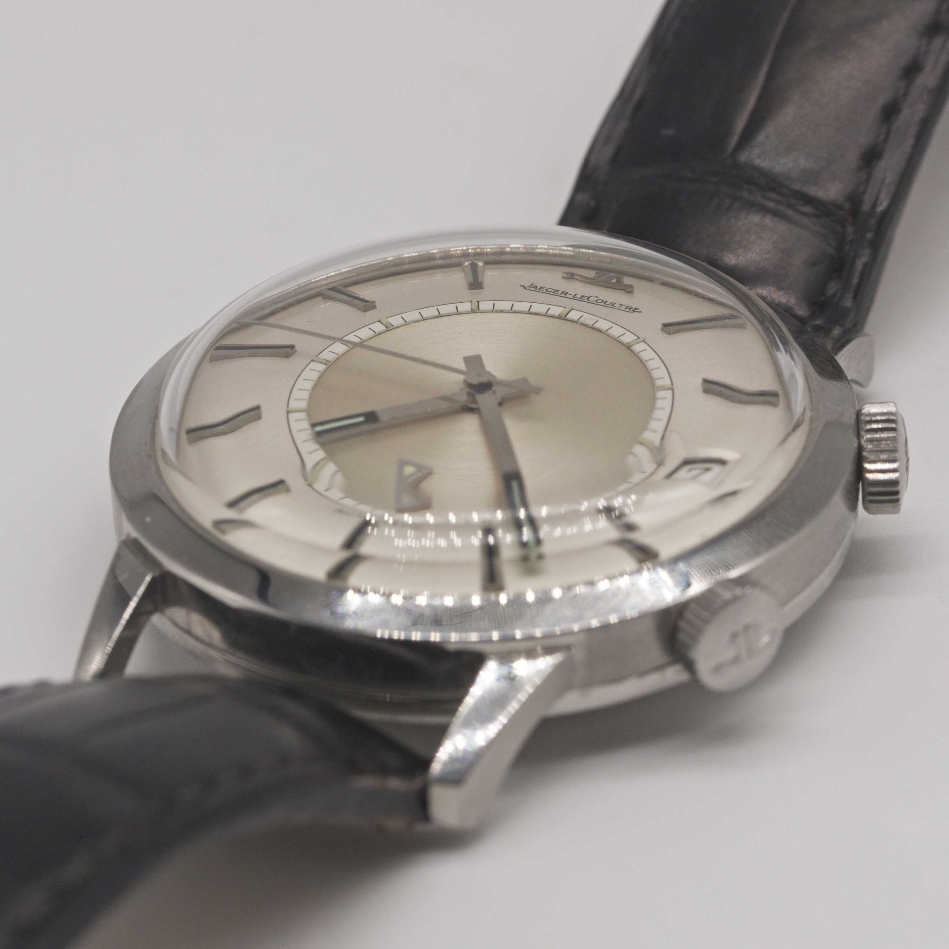 A GENTLEMAN'S STAINLESS STEEL JAEGER LECOULTRE MEMOVOX AUTOMATIC ALARM WRIST WATCH CIRCA 1960s, REF. - Image 3 of 9