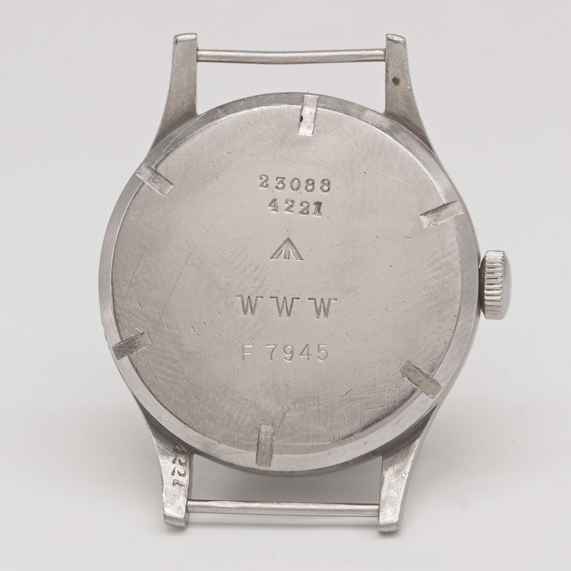 A GENTLEMAN'S STAINLESS STEEL BRITISH MILITARY LONGINES W.W.W. WRIST WATCH CIRCA 1945, PART OF - Image 5 of 9