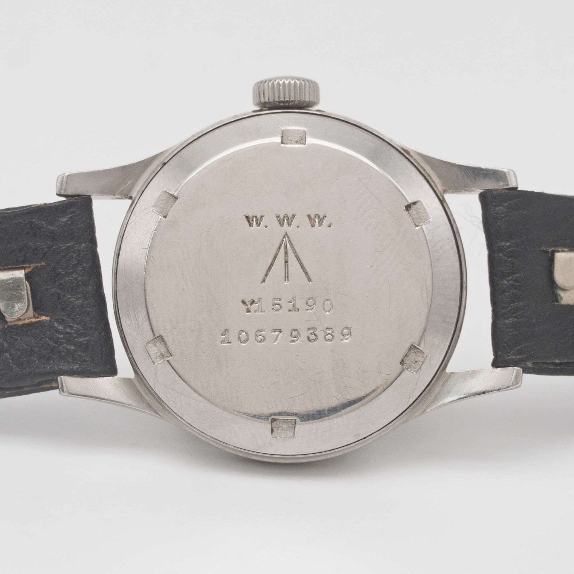 A GENTLEMAN'S STAINLESS STEEL BRITISH MILITARY OMEGA W.W.W. WRIST WATCH CIRCA 1945, PART OF THE " - Image 6 of 9