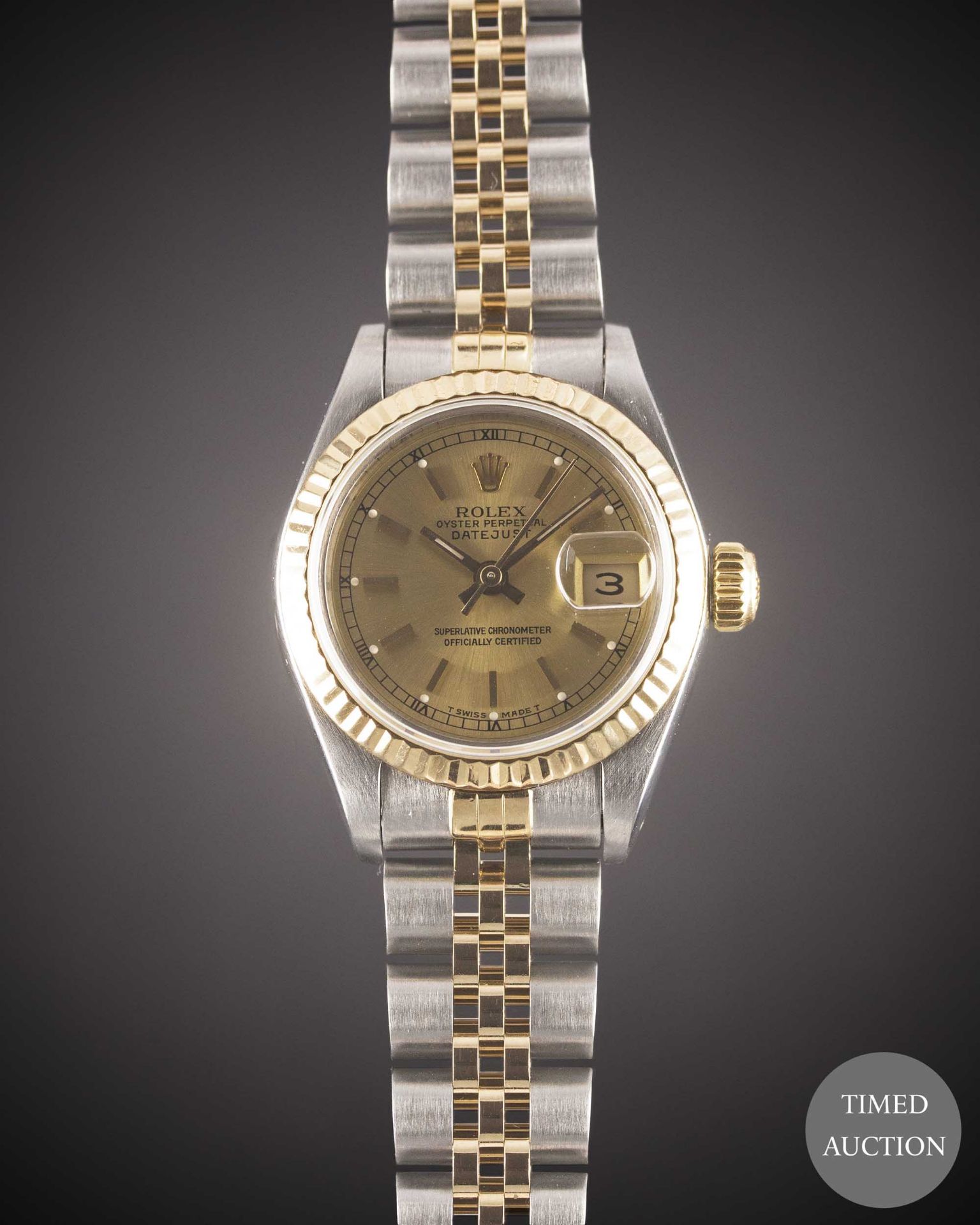 A LADIES STEEL & GOLD ROLEX OYSTER PERPETUAL DATEJUST BRACELET WATCH CIRCA 2000, REF. 69173 WITH