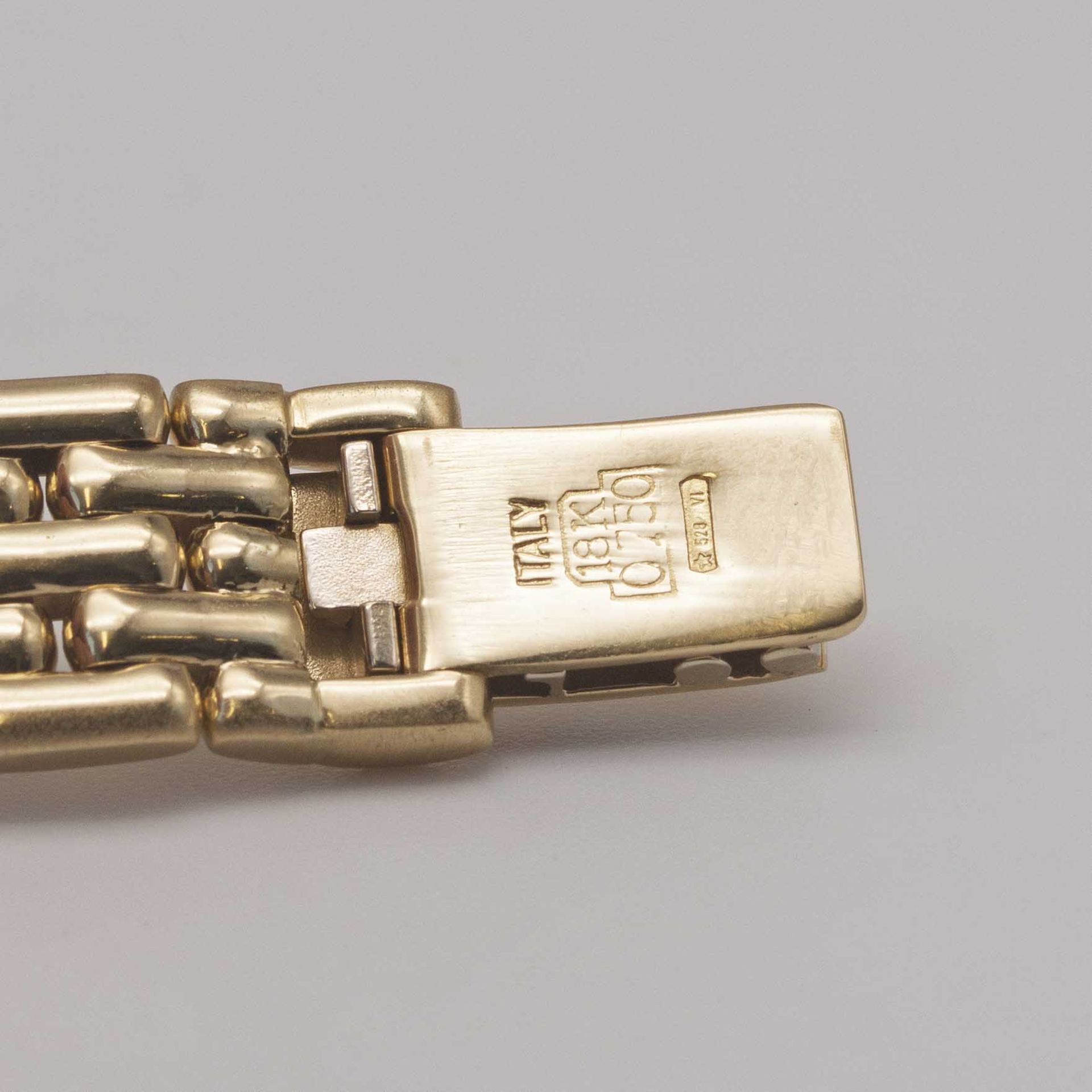 A LADIES 18K SOLID YELLOW GOLD PATEK PHILIPPE CALATRAVA BRACELET WATCH CIRCA 1990s, REF. 4819 - Image 10 of 10